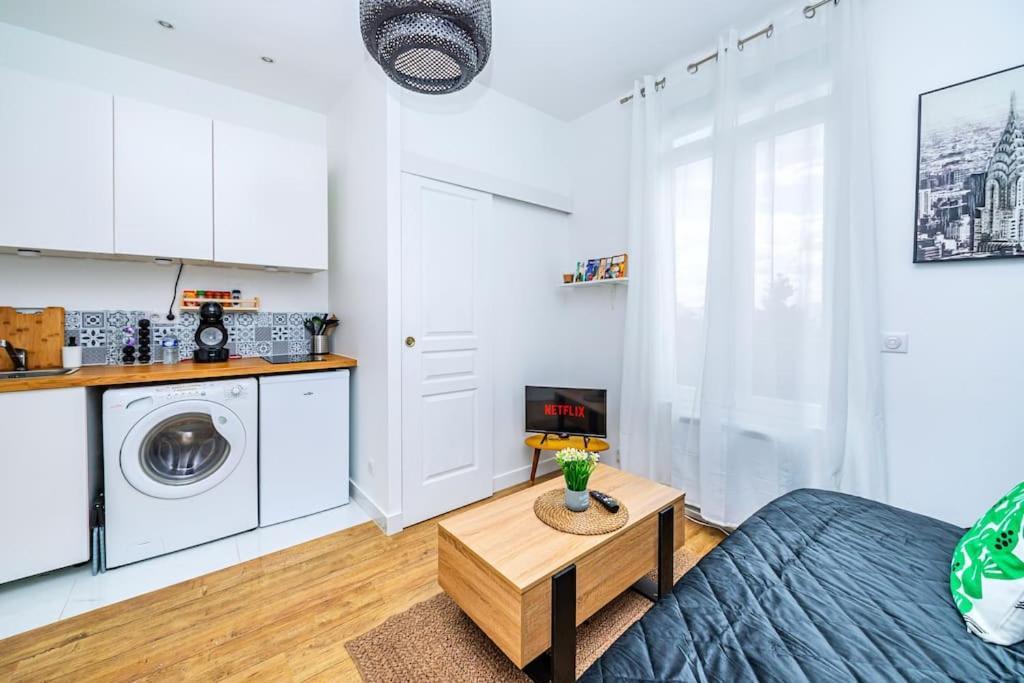Cosy Et Proche Metro Apartment Creteil